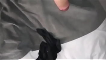 Gozando nas solas n 41 de uma mulher que conheci no carnaval 2018