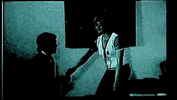 La maison de mauvais souvenirs 1974 english