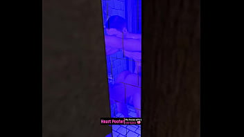 Nos grabaron mientras estábamos en la regadera