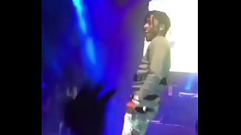 Watch me whip watch me nae nae watch my dick flip it don't stink stink