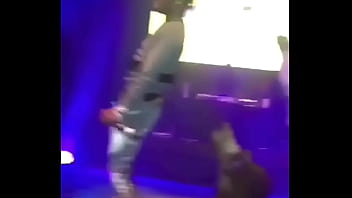 Watch me whip watch me nae nae watch my dick flip it don't stink stink