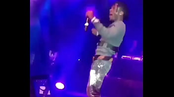 Watch me whip watch me nae nae watch my dick flip it don't stink stink