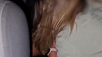 Fui Namorar Com Meu Negão Em Um Bar E De Lá Ele Me Comeu No Carro E O Corno Dirigindo thumbnail