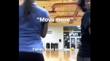 Melanie y kim peleandose por mi verga jaja