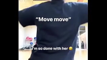 Melanie y kim peleandose por mi verga jaja