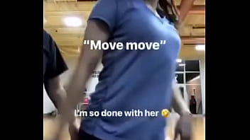 Melanie y kim peleandose por mi verga jaja