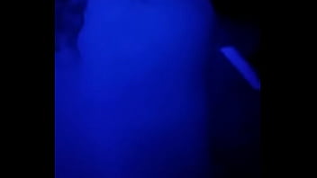 La embarazo su amante en el hotel