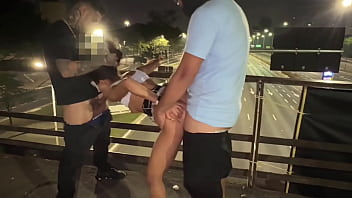 Fomos expulso do uber e tivemos que transar no viaduto do ibira