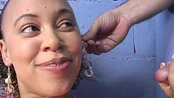 Sexy girl orally sinning 25