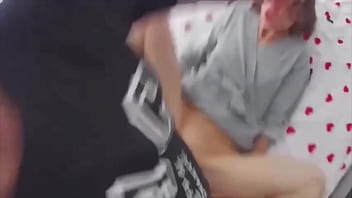 Реально Сосед трахает мою жену в задницу