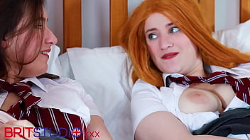 Two british students have a masturbation race in their uniforms