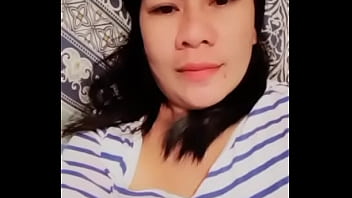 Madura Exitada Se Graba Solita Se Toca thumbnail