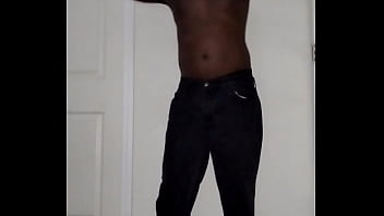 Continuing singing and dancing for free 3