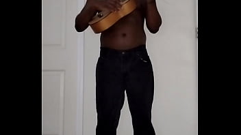 Continuing singing and dancing for free 3