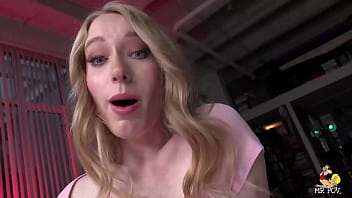 Blonde babe loves huge cock riding