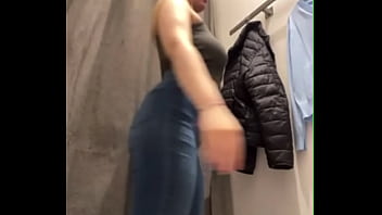 Masturbate in the fitting room