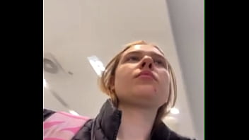 Masturbate in the fitting room