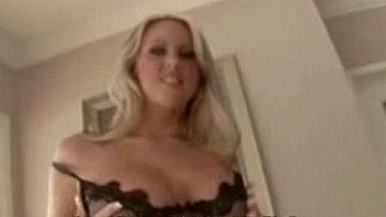 Carefree milf creampie sex