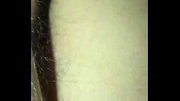 когда член в ходит она течет