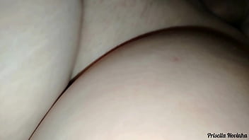 Comi a buceta da minha madrasta com força até gozar dentro acabei engravidando ela