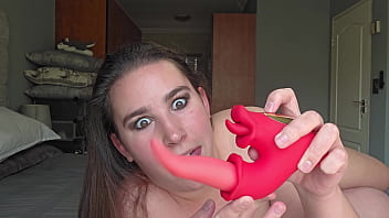 I orgasmed twice with the amazing mooligirl tongue vibrator ellie sent by joyhub