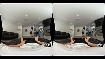 Give this horny teen a creampie wankzvr