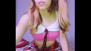 Bonneyuwu 3 06 charlando con mi padrastro