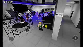 Dançando cm as putas