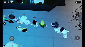 Dançando cm as putas