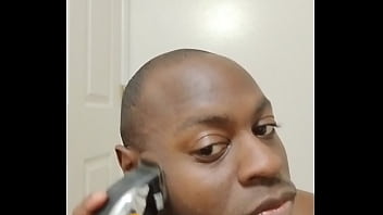 I had another chance to keep growing facial hair out and this happened for free are followers okay when this happens 1