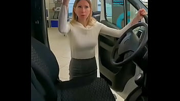 Лиса рулит попа