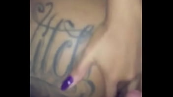 Gabycerejinha levando gozada do jaan em cima do bu