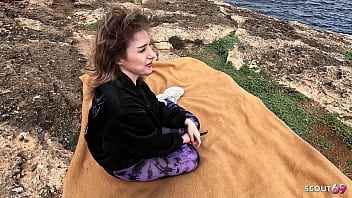 Curvy teen pick up by stranger and seduce to her first time anal sex in hotel before get cum in mouth