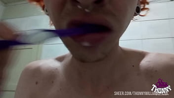 Pov engolir saliva pela manhã