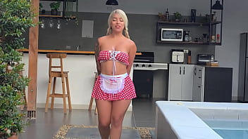 The peasant girl with tender eyes and a huge ass fucks her boss anissamiller