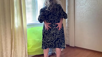 Mature housewife gave blowjob and got fucked in the ass