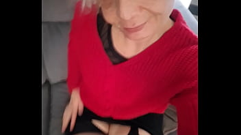 Sophie mature cochonne qui aime la bite