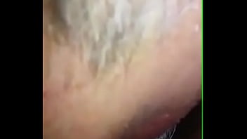 Esta hembra necesita verga urgente