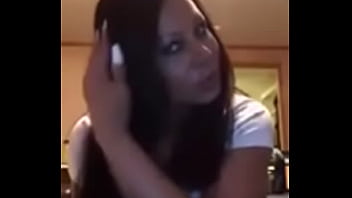 So Sexy Muscular Babe On Webcam thumbnail