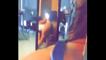 Thick ebony twerking