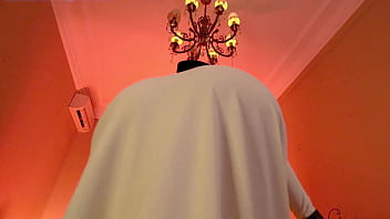 Lady dimitrescu enjoys hot fuck