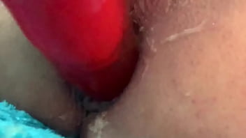 El Vibrador De Látex Late En Mi Interior thumbnail