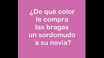 Dabalilela chica timida se levanta la falda en el circo muestra el culo