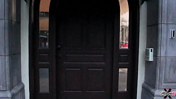 Wonder nympho maxine x takes care of shaun dam's bbc