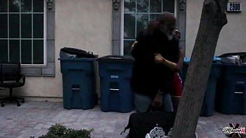 Wonder nympho maxine x takes care of shaun dam's bbc