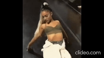 Ari grande sexy