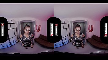 Introduce aysha x as valkyrie with thor's hummer dick