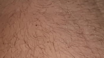 Arriva il figliastro col cazzo grosso e mi sborra in camera da letto si sputa sul cazzo come un porco ansima e geme di piacere con una lunga sega e orgasmo intenso pieno di sperma da leccare