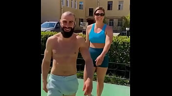 Overhead lift and carry fm