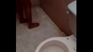 Complaciente y sumisa